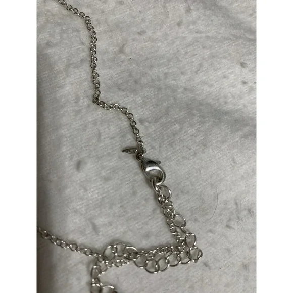 VINTAGE Avon SAQ Clear Crackle Glass Pendant Necklace & Earrings Set - Picture 4 of 4